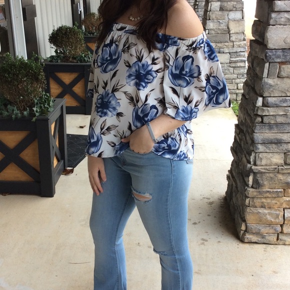 Blue floral print off the shoulder top - Picture 2 of 2